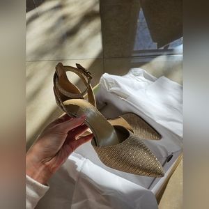 Michael Kors Gold Pumps - Size 5